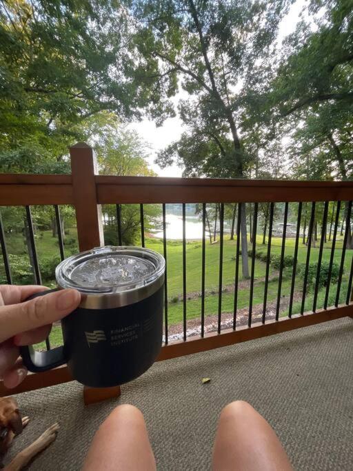 הוילה דוסונוויל Cozy, Lake Lanier Property With Amazing Views מראה חיצוני תמונה