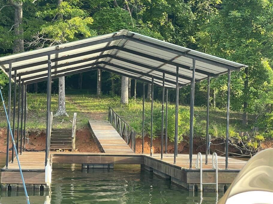 הוילה דוסונוויל Cozy, Lake Lanier Property With Amazing Views מראה חיצוני תמונה
