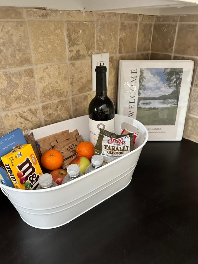 הוילה דוסונוויל Cozy, Lake Lanier Property With Amazing Views מראה חיצוני תמונה